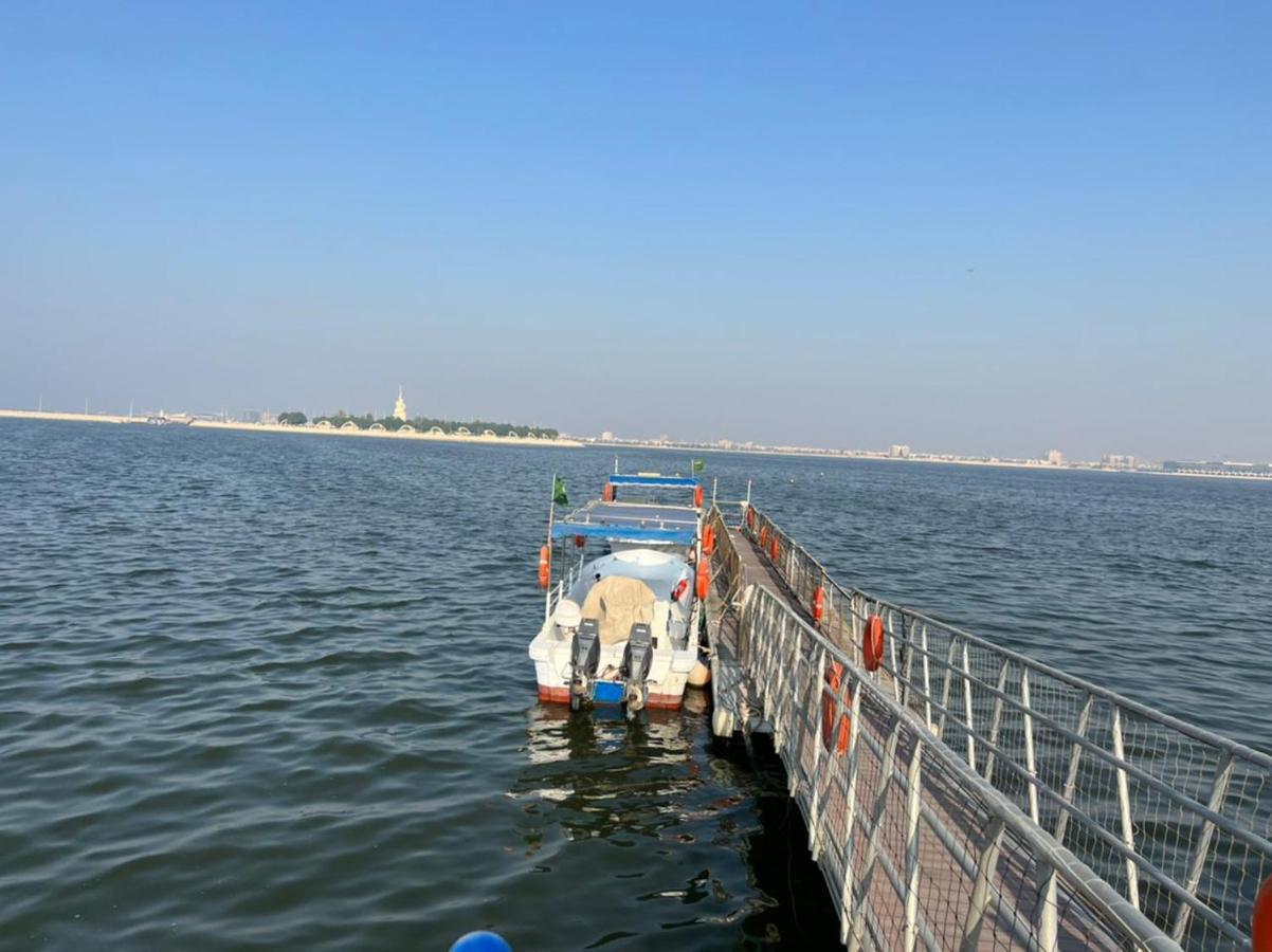 منتجع وشاليهات مورجان الشرق - للعائلات فقط - Dammam Eksteriør billede