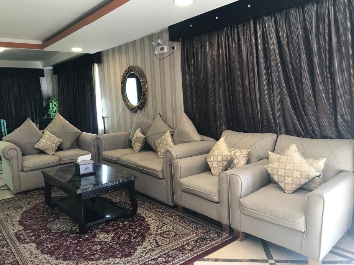 منتجع وشاليهات مورجان الشرق - للعائلات فقط - Dammam Eksteriør billede
