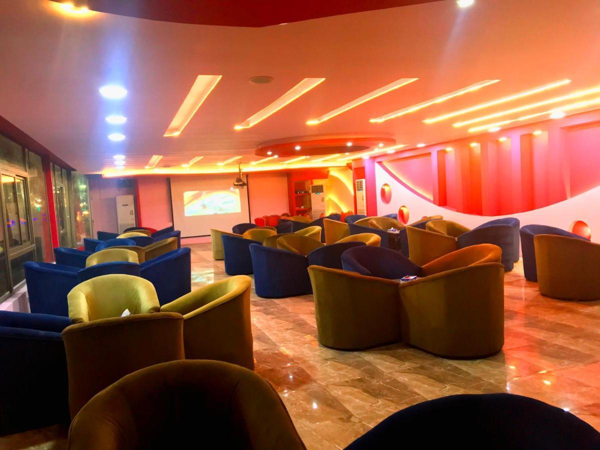 منتجع وشاليهات مورجان الشرق - للعائلات فقط - Dammam Eksteriør billede